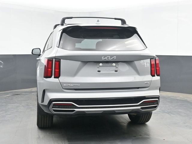 Used 2023 Kia Sorento SX AWD/4WD image 13