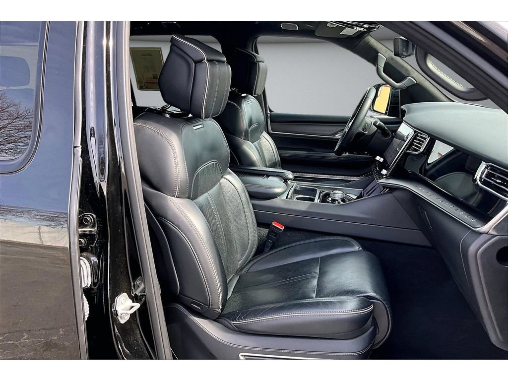 Certified 2024 Jeep Grand Wagoneer L Series II w/ Quick Order Packagew 28T image 8