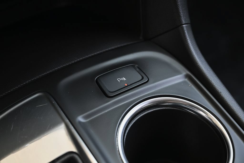 Used 2024 Chevrolet Equinox LT FWD image 35