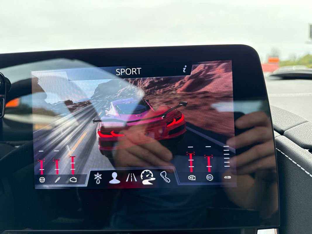 Used 2025 Chevrolet Corvette Z06 image 77