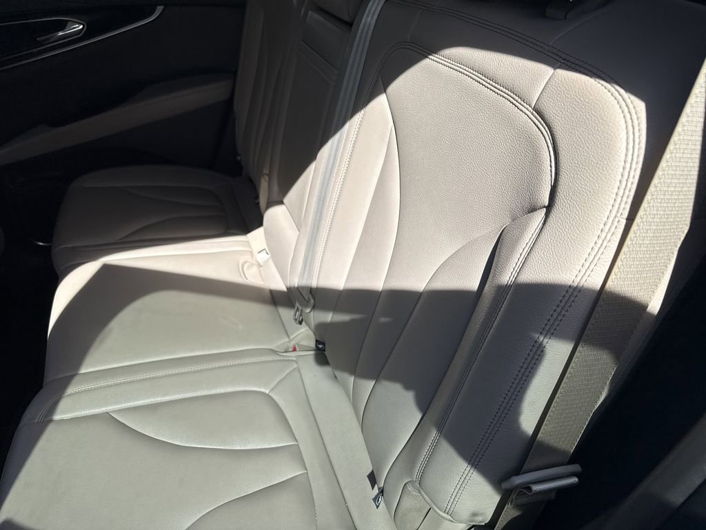 Used 2022 Lincoln Nautilus FWD w/ Premium Package image 16