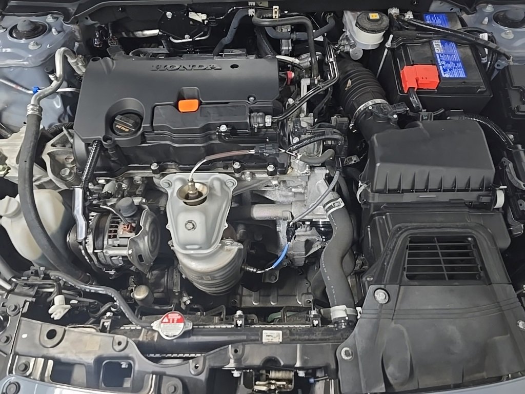 Used 2023 Honda Civic Sport image 12