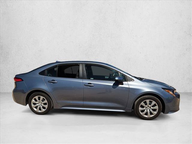 Used 2026 Toyota Corolla LE FWD image 4