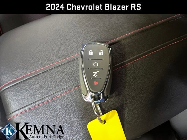 Used 2024 Chevrolet Blazer RS w/ Enhanced Convenience Package image 31