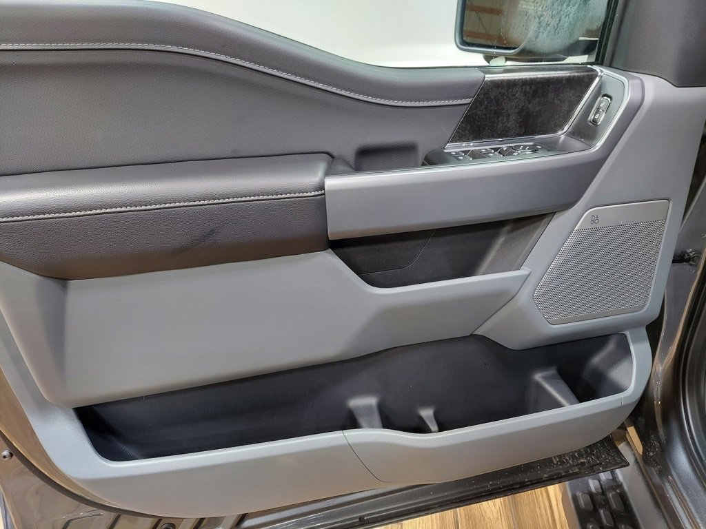 New 2025 Ford F150 Lightning Flash image 24