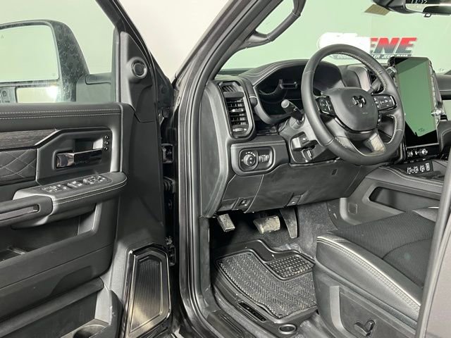 New 2026 RAM 3500 Limited image 25