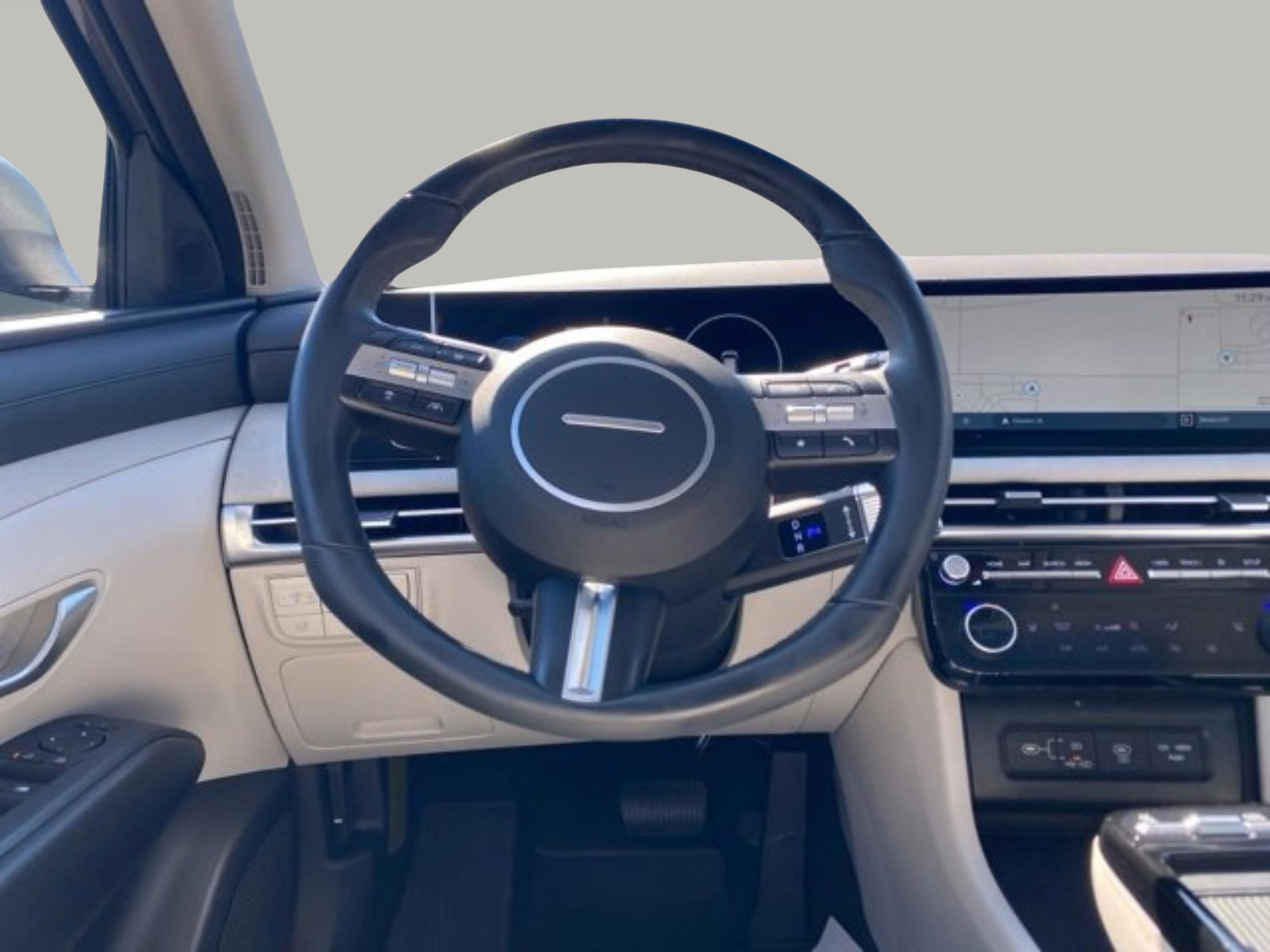 Used 2025 Hyundai Tucson SEL image 17