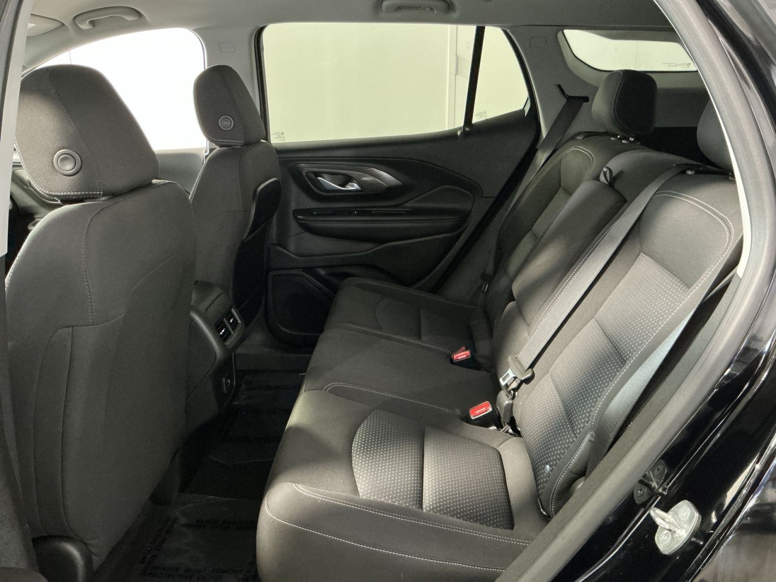Used 2023 GMC Terrain SLE w/ Driver Convenience Package AWD/4WD image 25