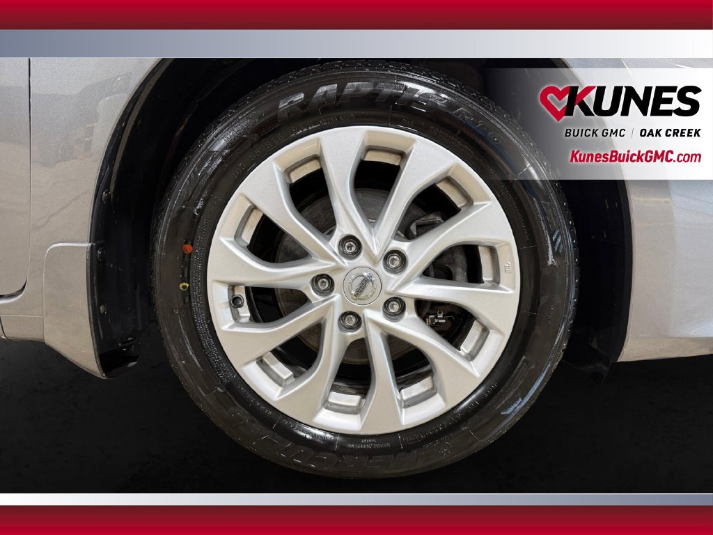 Used 2018 Nissan Sentra SV FWD image 13