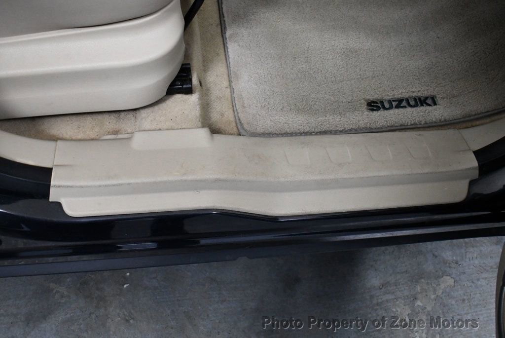 Used 2013 Suzuki Grand Vitara Limited image 14