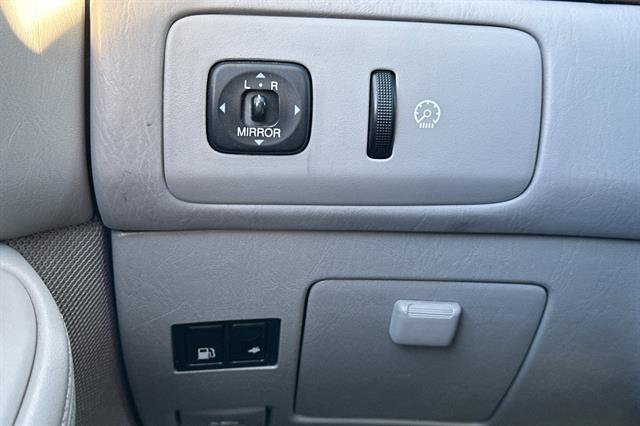 Used 2005 Lexus ES 330 FWD image 27