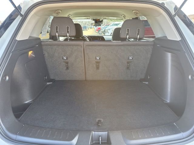 Used 2024 Chevrolet TrailBlazer LT w/ LT Cold Weather Package image 19