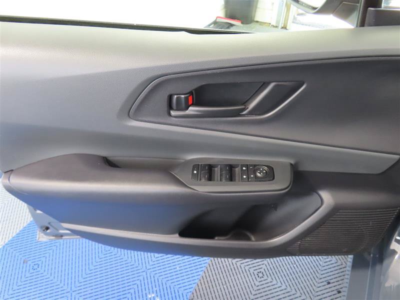 Used 2024 Toyota Prius LE FWD image 15
