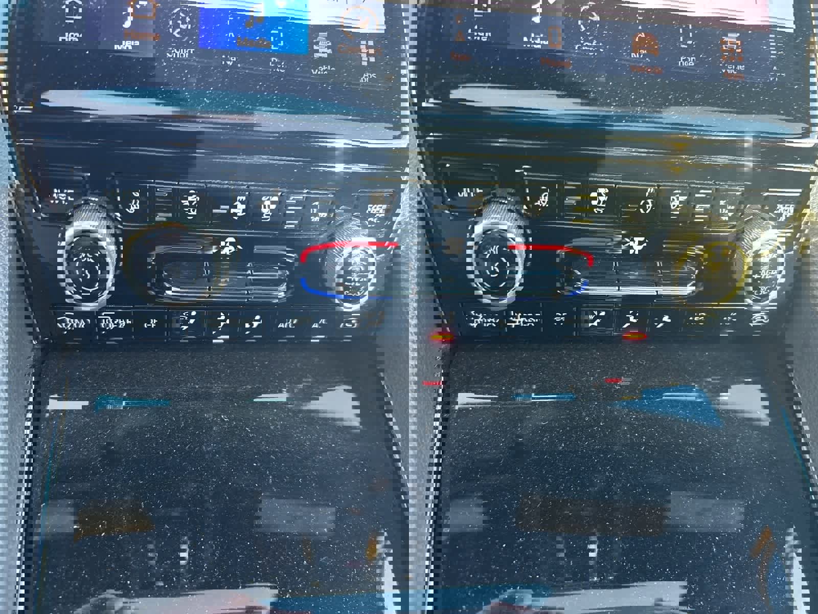 Used 2023 Jeep Grand Cherokee Overland w/ Adv Protech Group III image 45