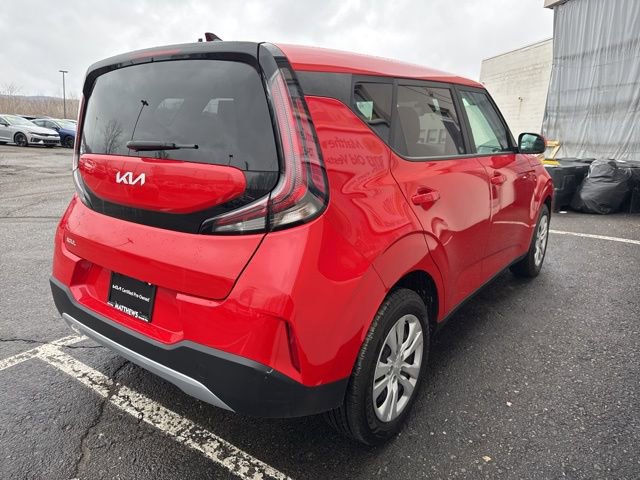 Certified 2024 Kia Soul LX image 5