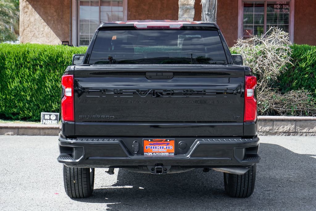Used 2021 Chevrolet Silverado 1500 Custom w/ LPO, Blackout Package RWD image 7