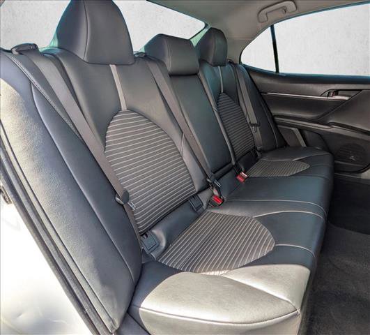 Used 2019 Toyota Camry SE image 17