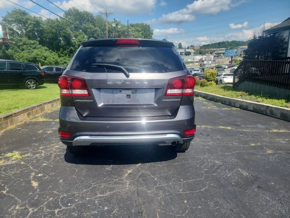 Used 2020 Dodge Journey Crossroad image 6