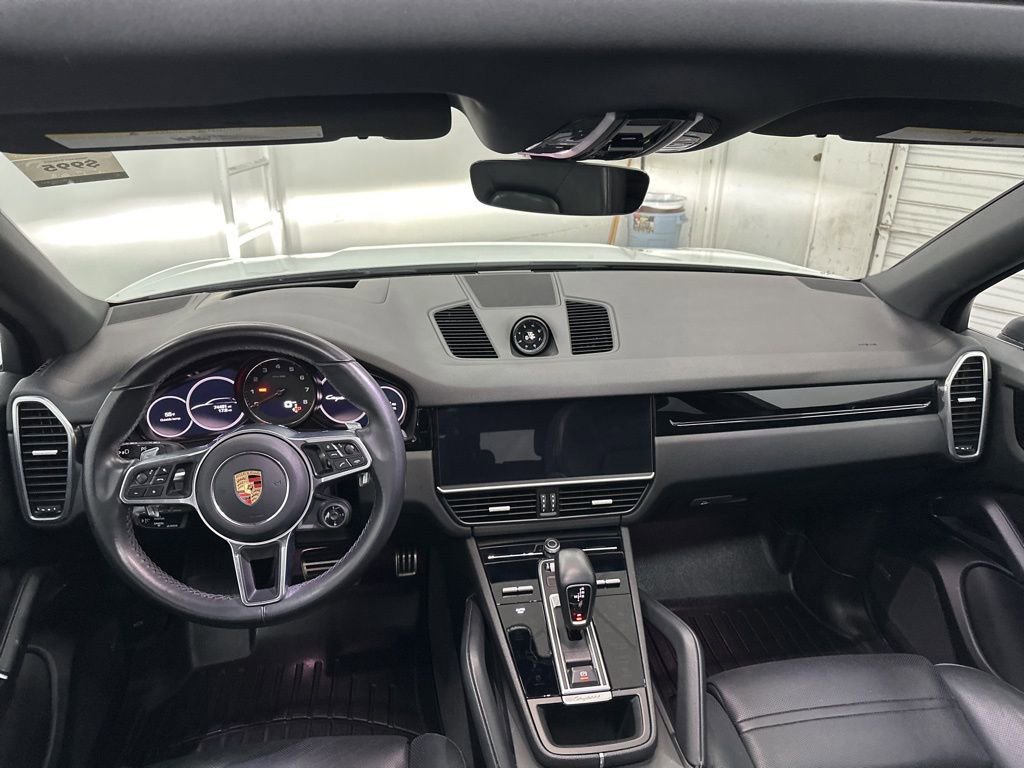 Used 2019 Porsche Cayenne S image 22