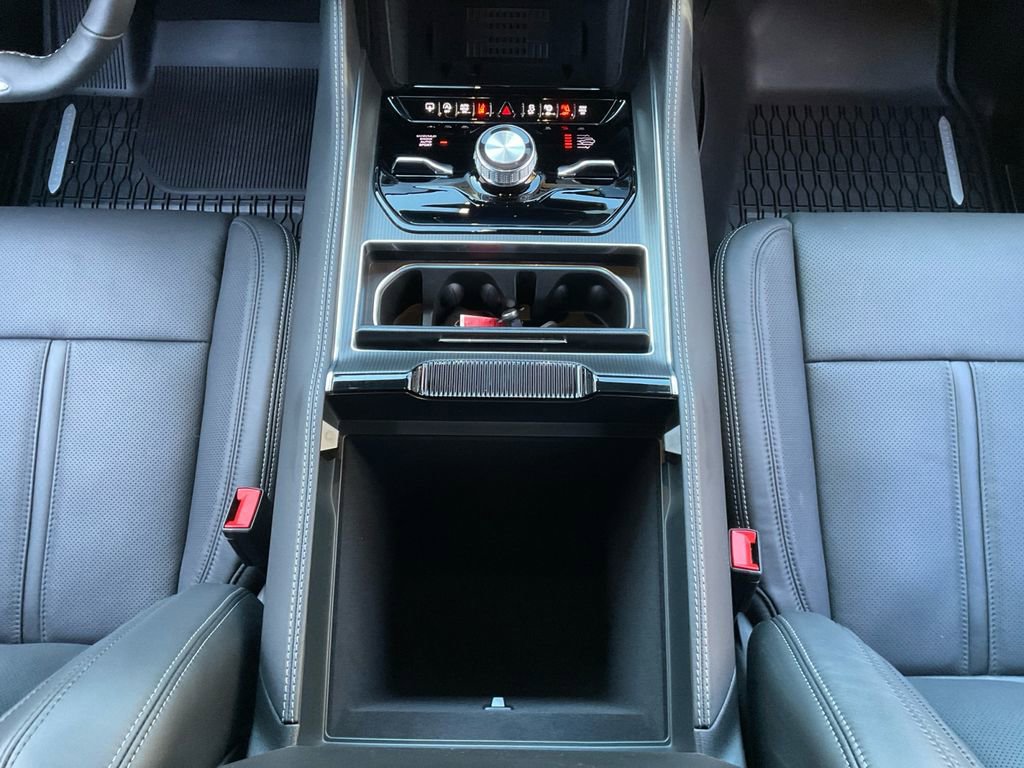 New 2026 Jeep Grand Wagoneer Summit image 11