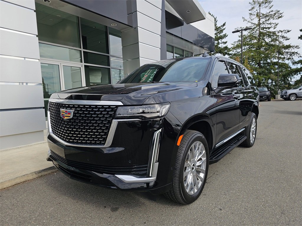 Used 2023 Cadillac Escalade Premium Luxury image 3