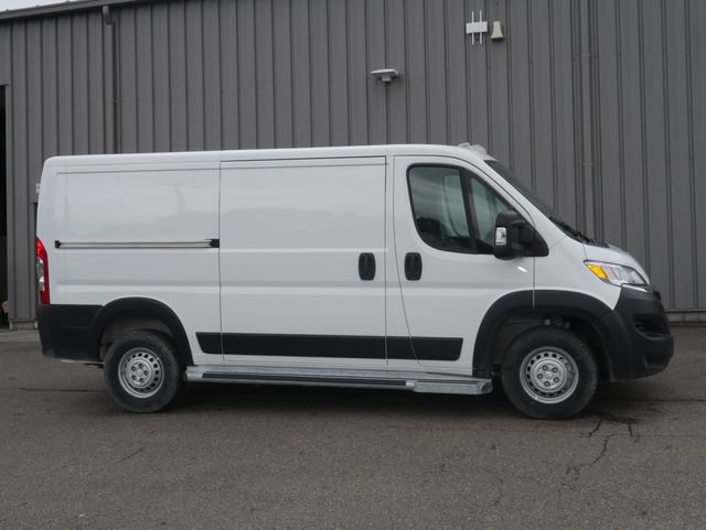 Used 2025 RAM ProMaster 2500 w/ U-Haul Equipment Group FWD image 3