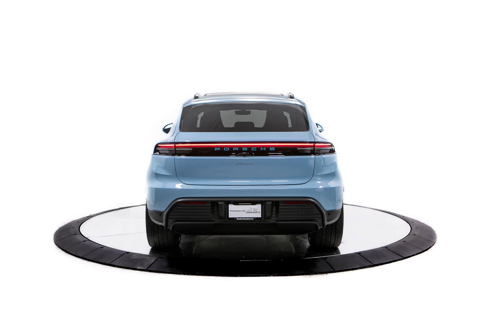 New 2026 Porsche Macan Electric RWD image 6