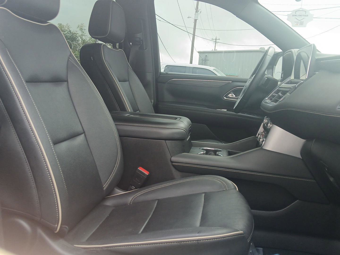 Used 2023 GMC Yukon SLT AWD/4WD image 8