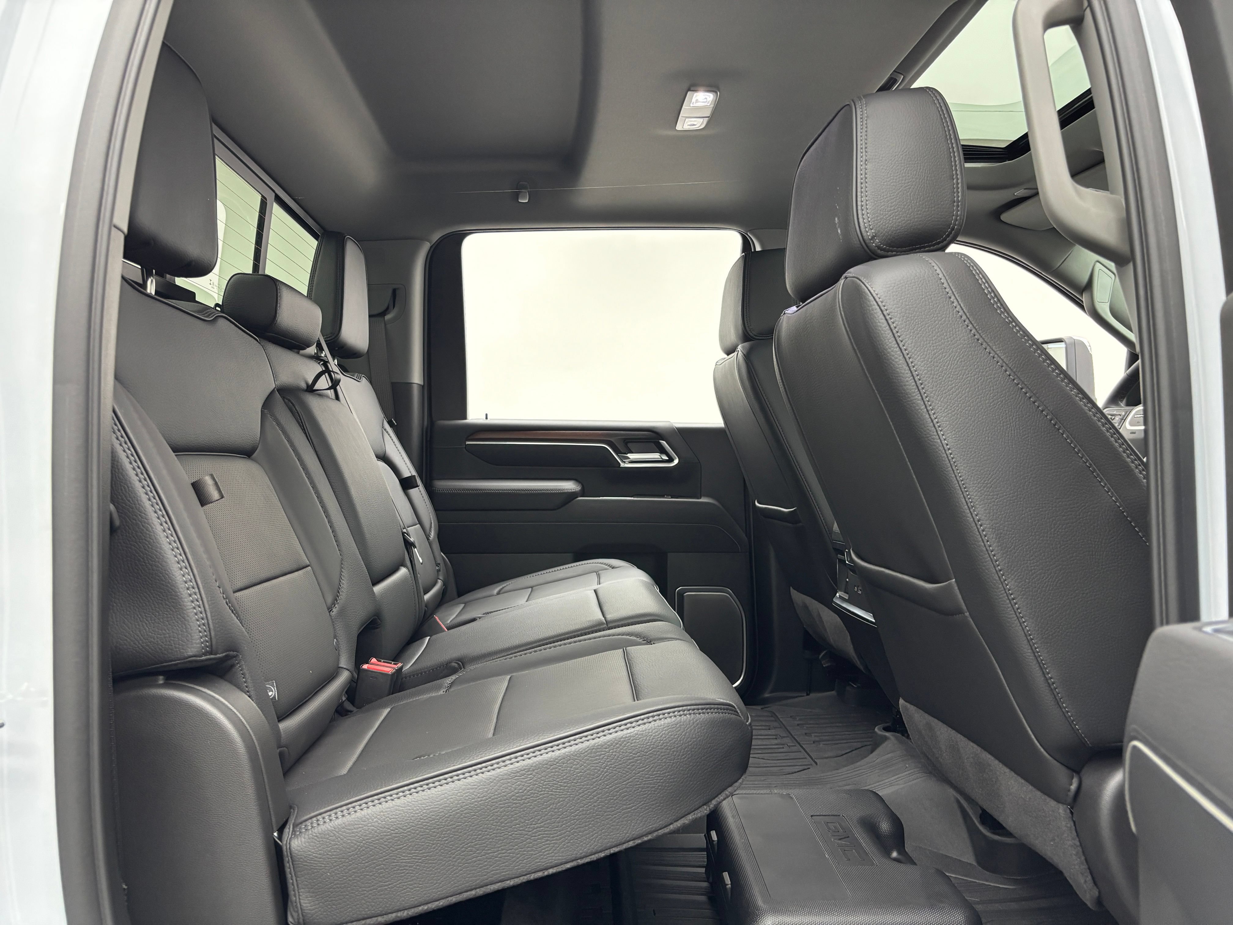 New 2026 GMC Sierra 2500 Denali w/ Denali Reserve Package AWD/4WD image 42