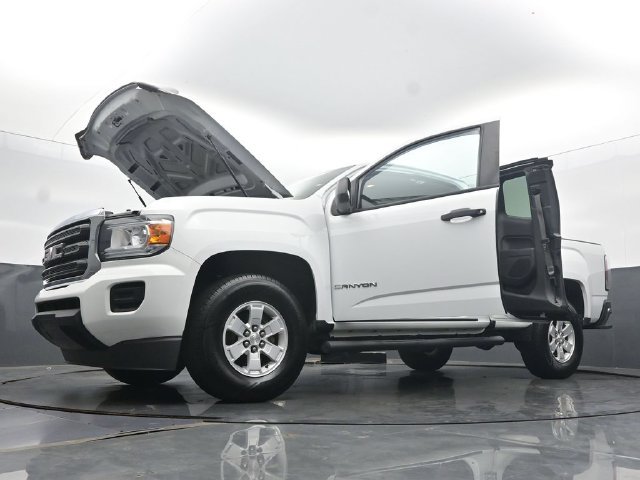 Used 2020 GMC Canyon W/T w/ Convenience Package RWD image 58