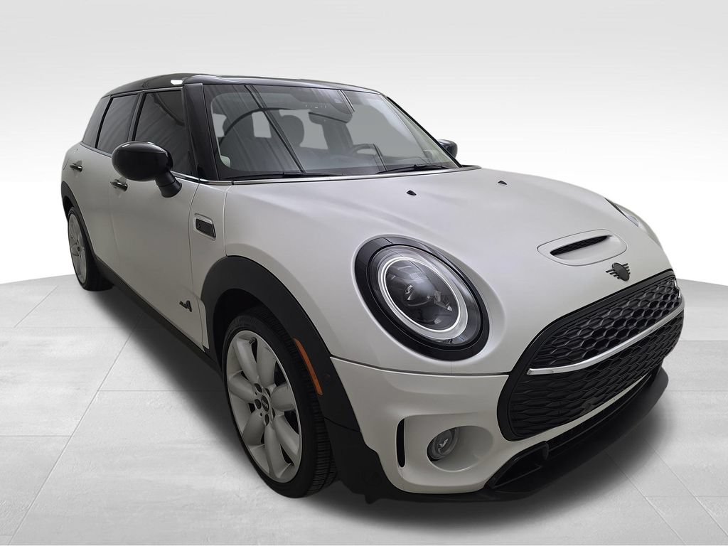 Certified 2024 MINI Cooper Clubman S AWD/4WD image 2