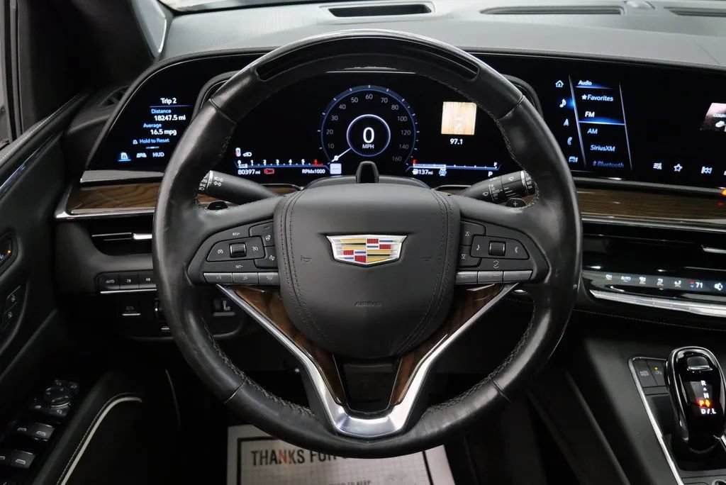 Used 2024 Cadillac Escalade Premium Luxury Platinum AWD/4WD image 25