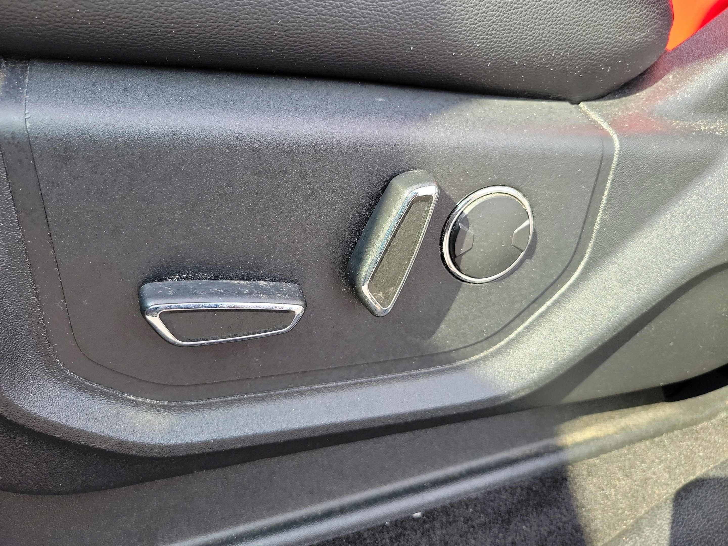 Used 2018 Ford F150 Lariat AWD/4WD image 16