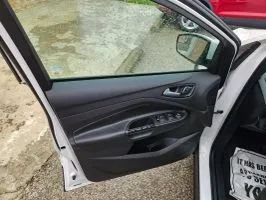Used 2016 Ford Escape Titanium AWD/4WD image 14