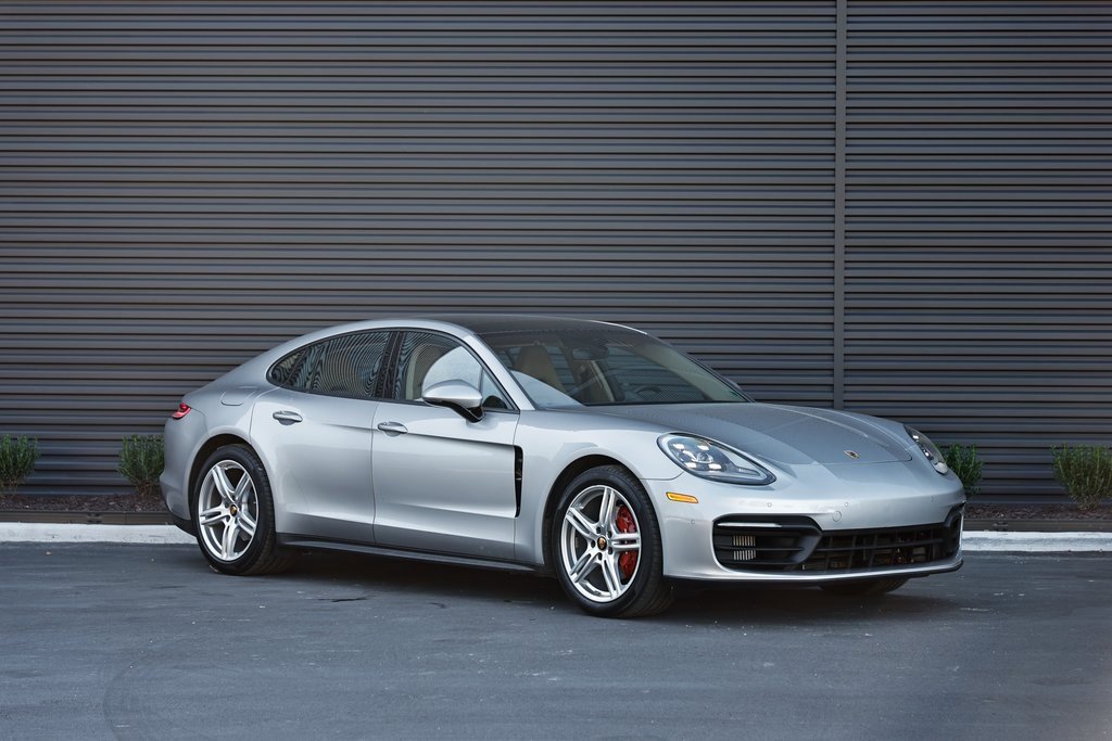Used 2021 Porsche Panamera 4 image 9