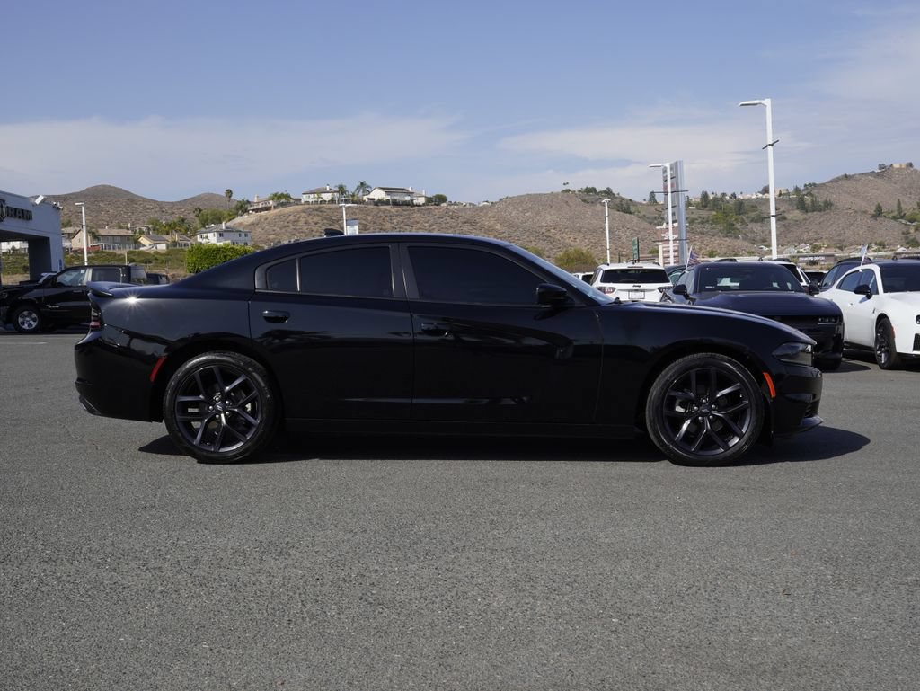 Used 2023 Dodge Charger SXT w/ Blacktop Package RWD image 3