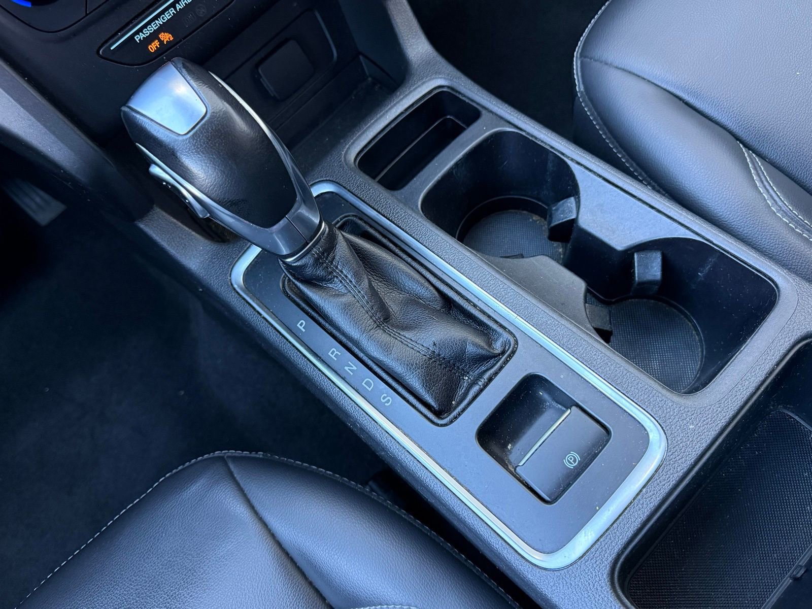 Used 2019 Ford Escape SEL image 24