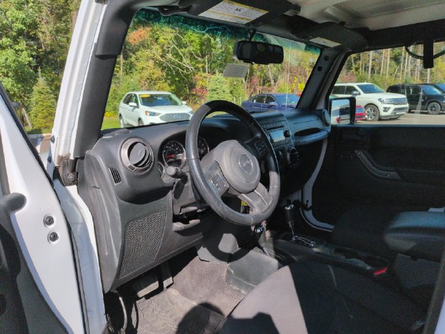 Used 2018 Jeep Wrangler Unlimited Sport S AWD/4WD image 27