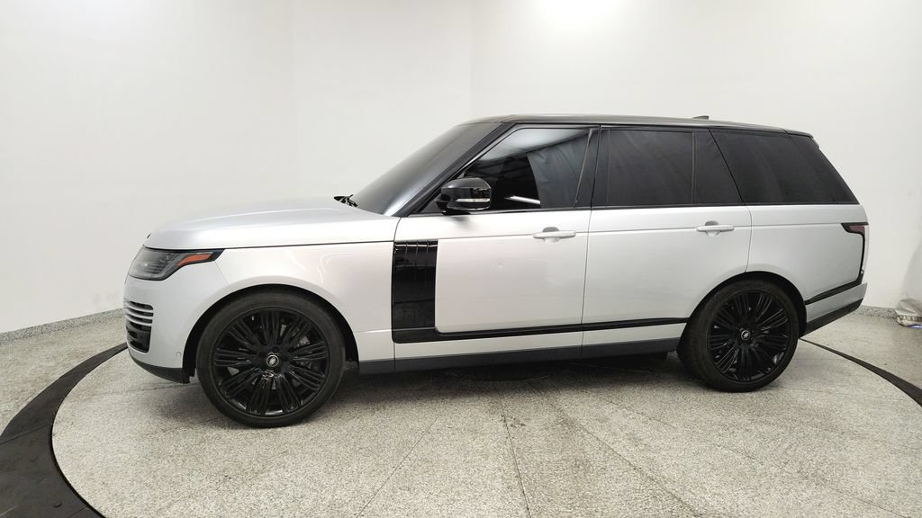 Used 2019 Land Rover Range Rover Supercharged AWD/4WD image 2