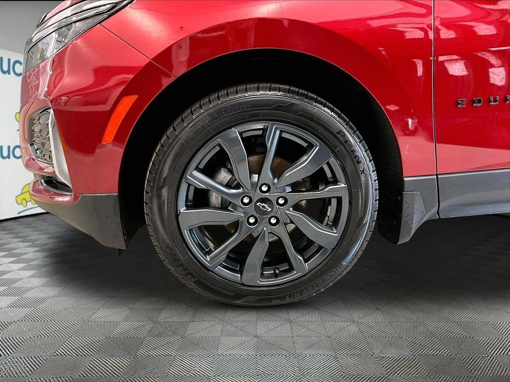 Used 2023 Chevrolet Equinox RS w/ LPO, Cargo Package image 29