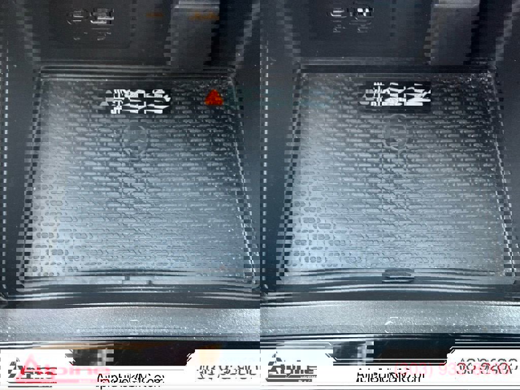 Used 2024 Buick Envision Preferred image 16