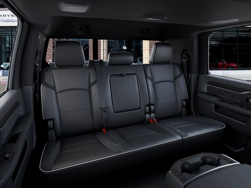 New 2026 RAM 3500 Laramie AWD/4WD image 15