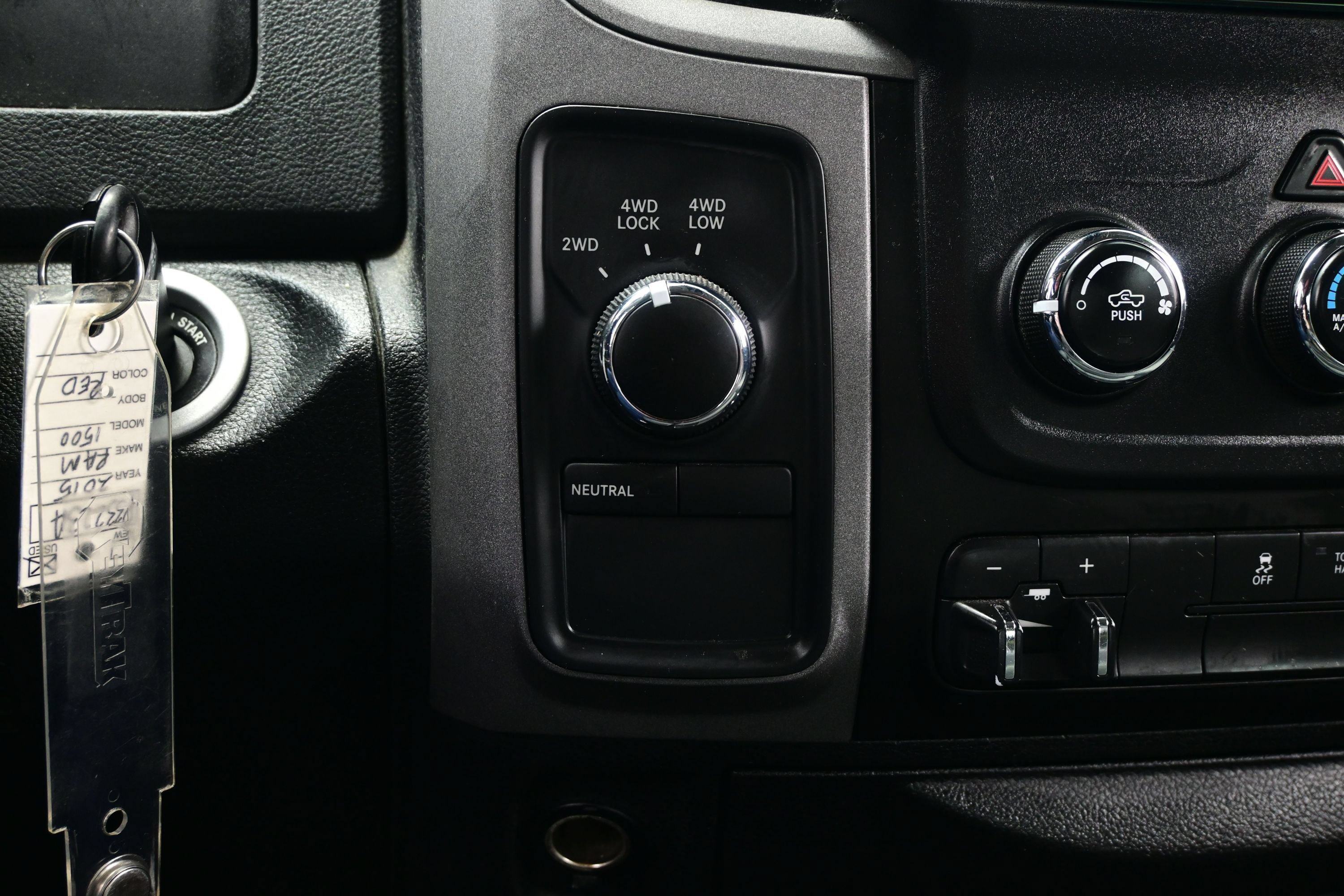 Used 2015 RAM 1500 Express AWD/4WD image 19