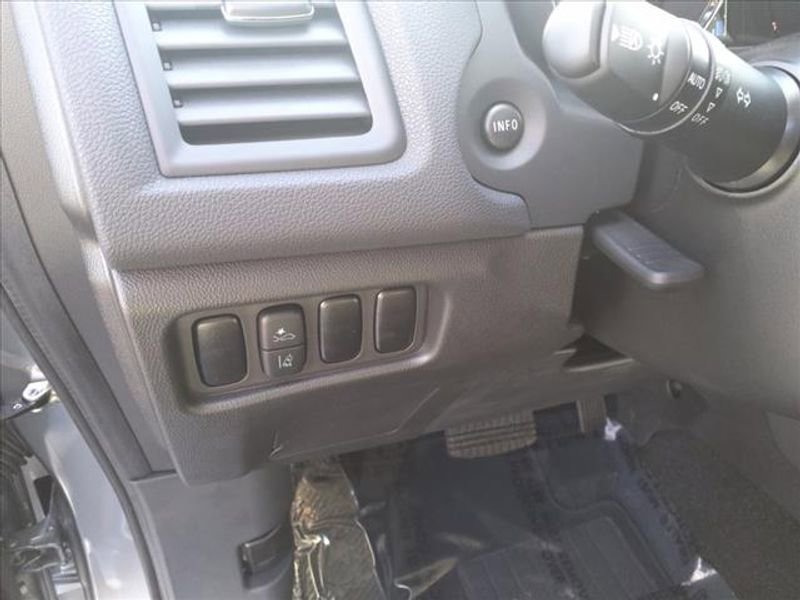 Used 2024 Mitsubishi Outlander Sport ES image 17