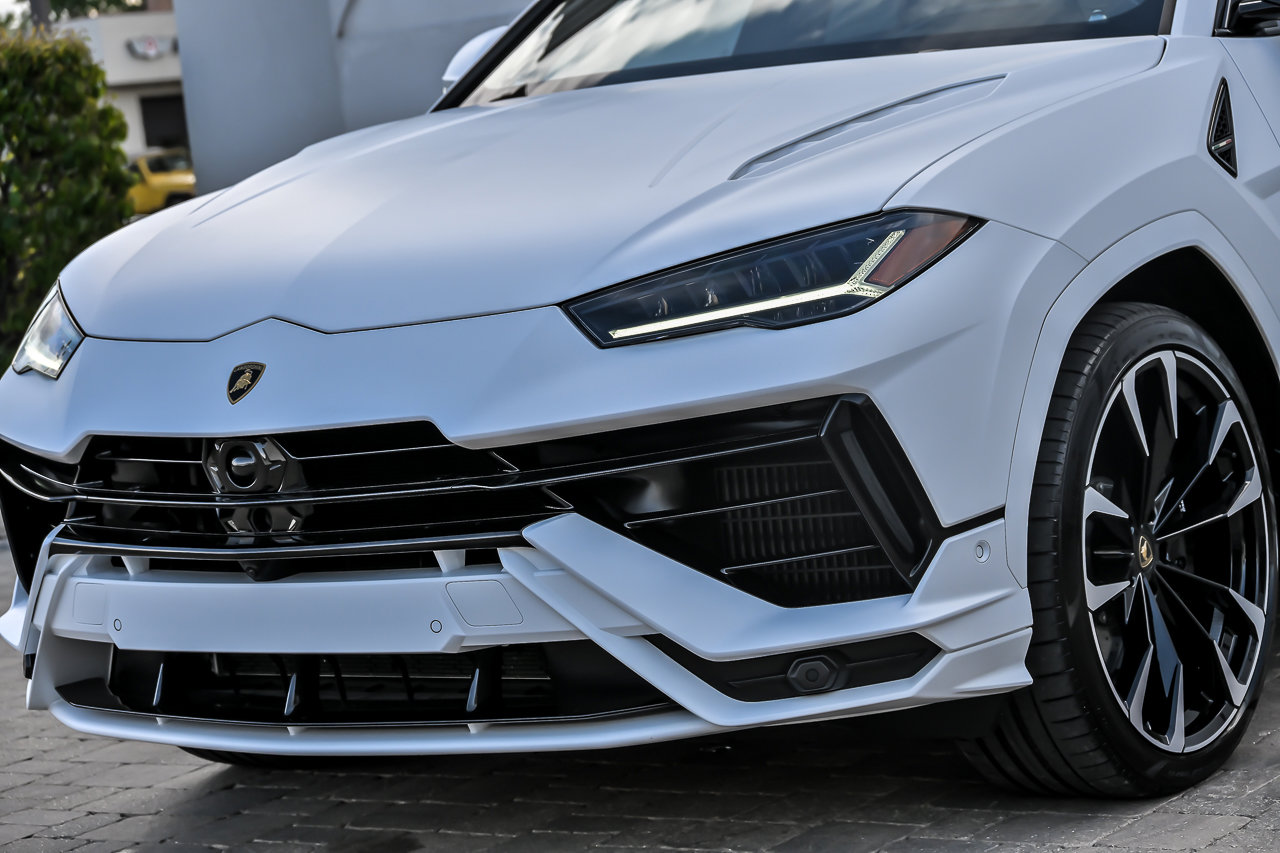 Used 2024 Lamborghini Urus S AWD/4WD image 7