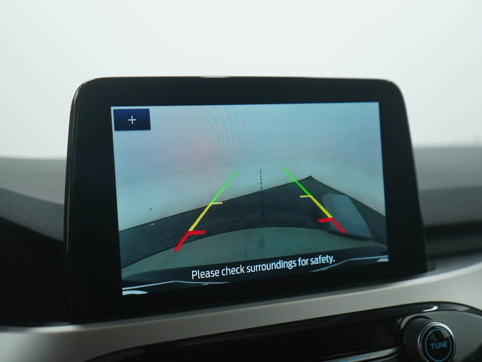 Used 2020 Ford Escape SE image 29