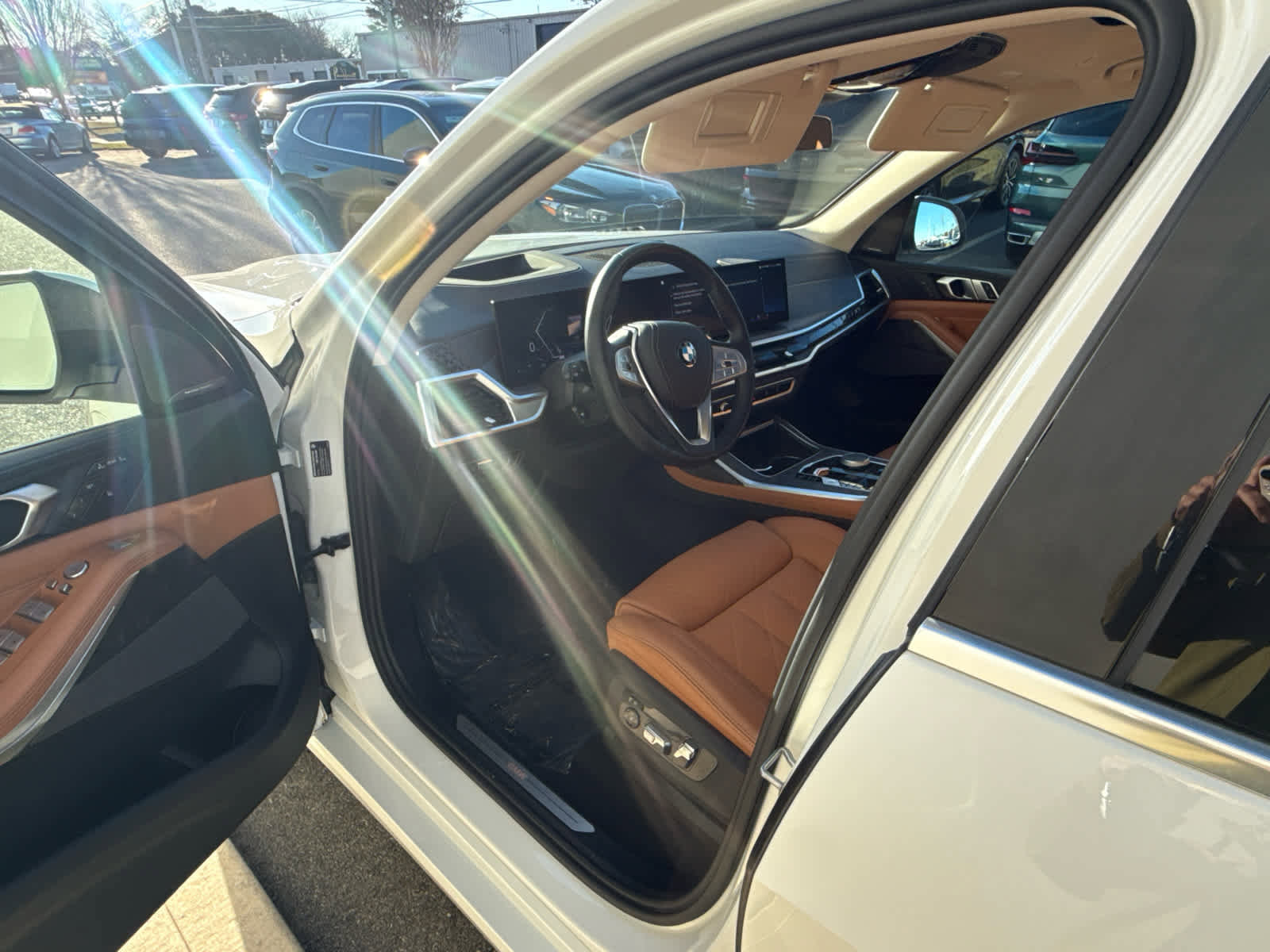 Certified 2023 BMW X7 xDrive40i w/ Premium Package image 10