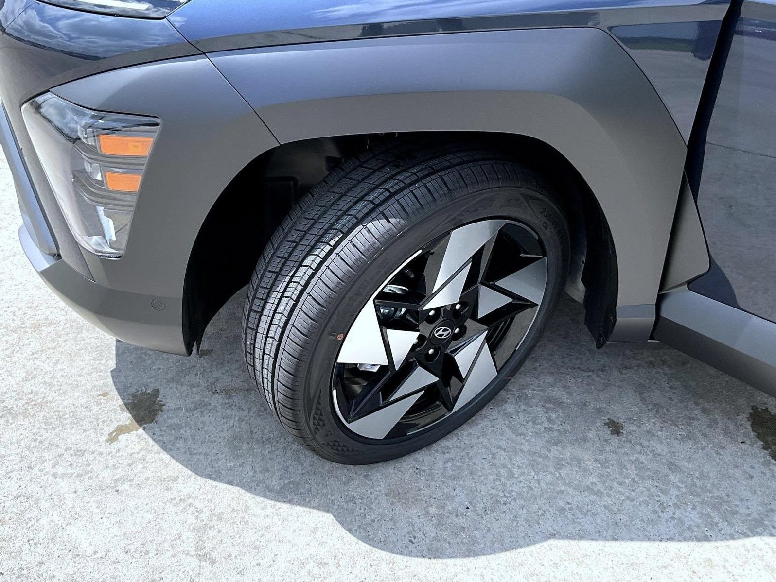 New 2026 Hyundai Kona Limited AWD/4WD image 24
