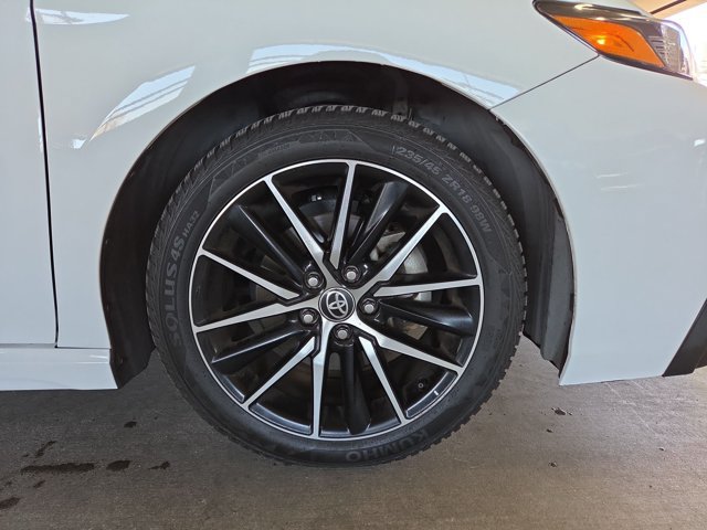 Used 2021 Toyota Camry SE w/ Carpet Mat Package (TMS) FWD image 21