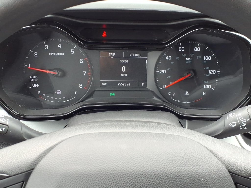 Used 2024 Chevrolet Trax LS w/ LS Convenience Package FWD image 4